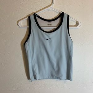 nike dry fit cropped tee